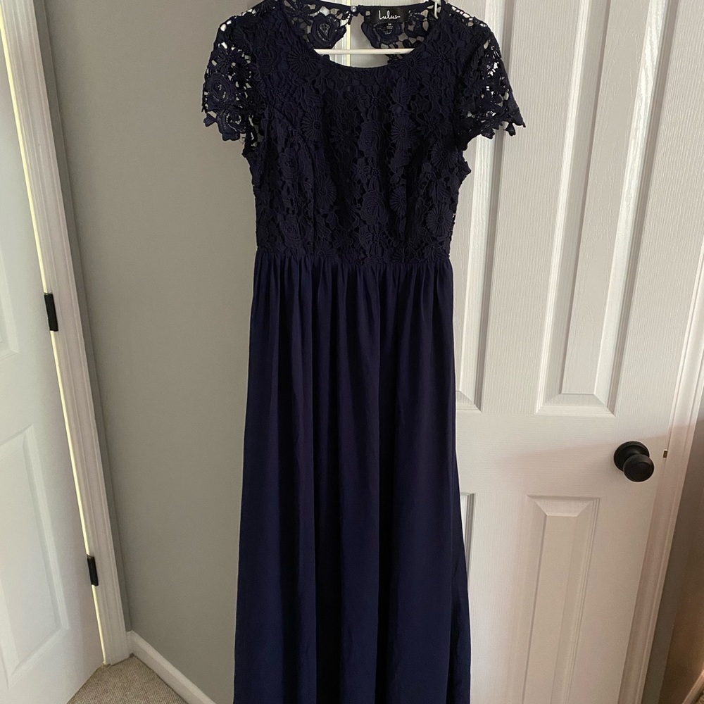 [Navy Lulus Dress]